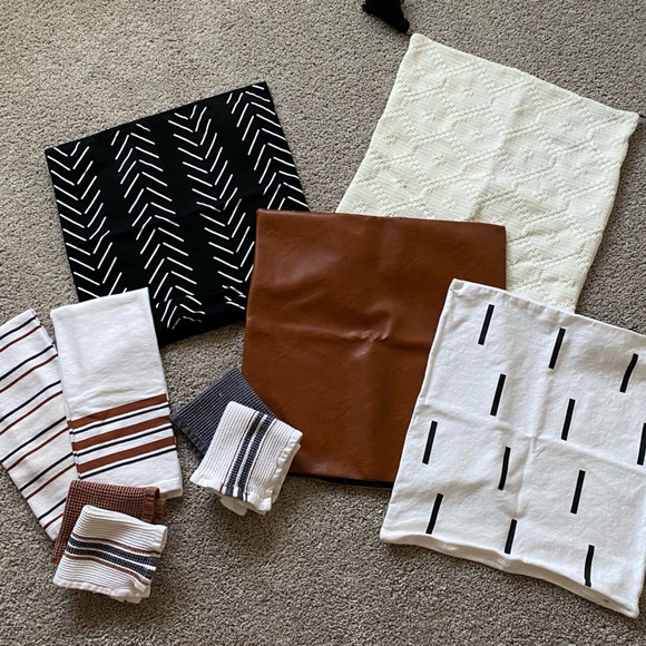 hearth & hand w magnolia | dish & hand towels + throw pillow cover bundle - Picture 6 of 6